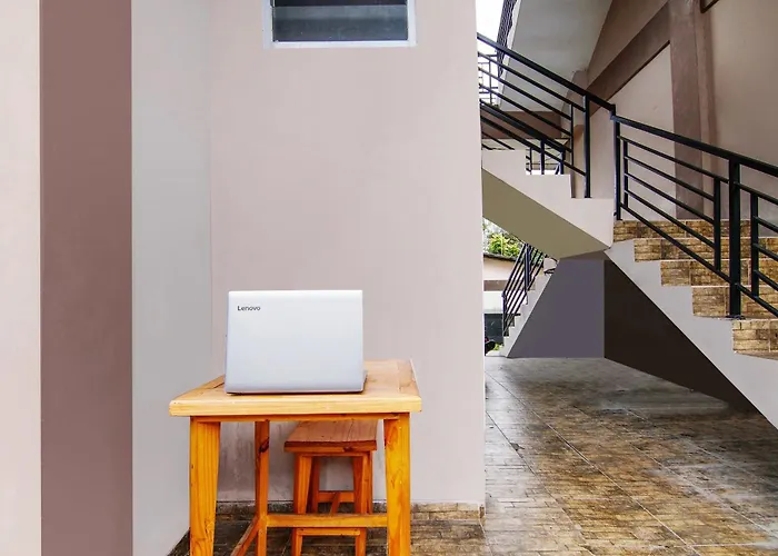 Spot On 91598 Oklahoma Homestay Syariah